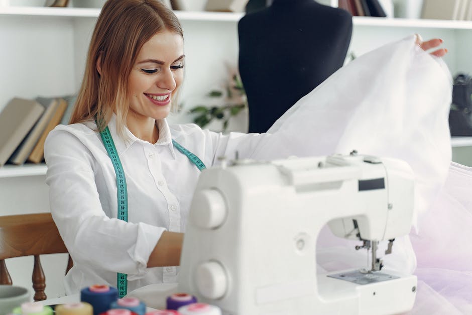 Stoffe günstig kaufen: Online-Shops Vergleichen